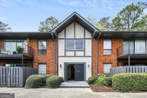 Photo of 6851 Roswell Road #A-12, Sandy Springs, GA 30328 (MLS # 10628761)