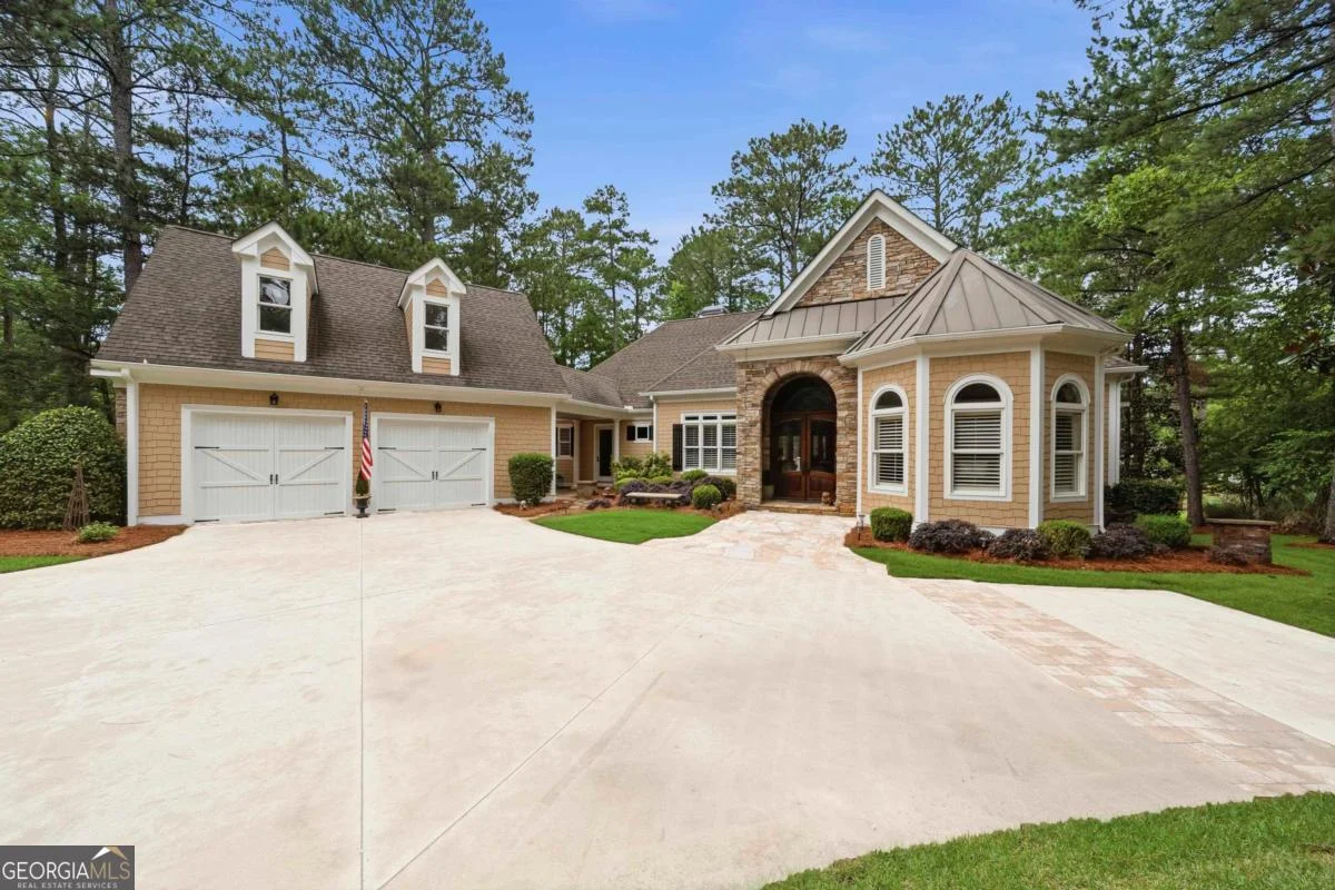 1051 Cawthorne Lane