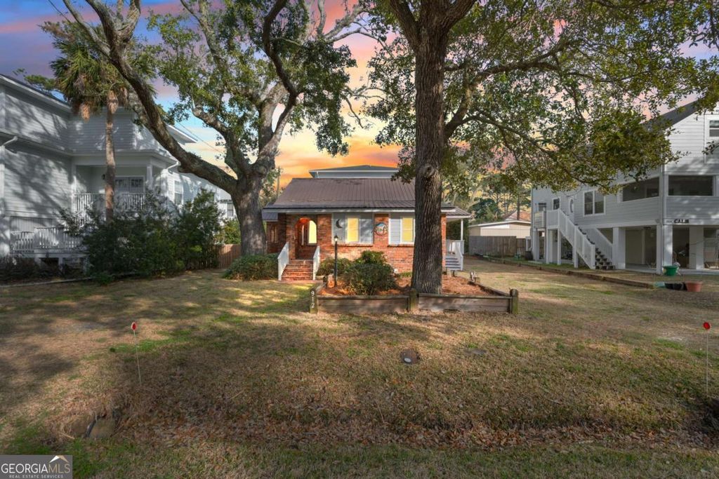 Photo of 912 Jones Avenue, Tybee Island, GA 31328 (MLS # 10701690)