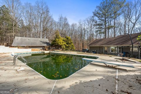 A home in Locust Grove