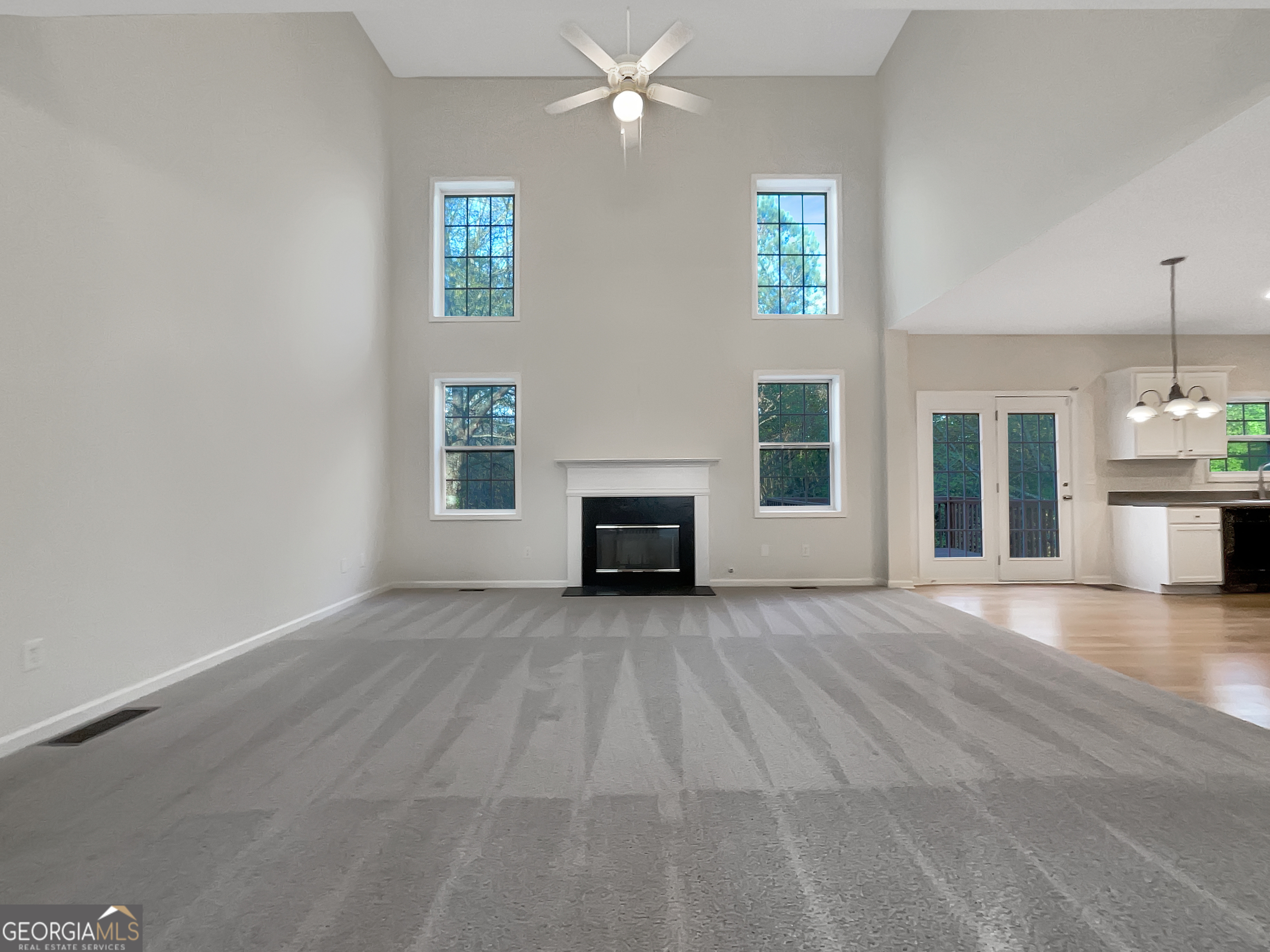 3110 Cambrian TER