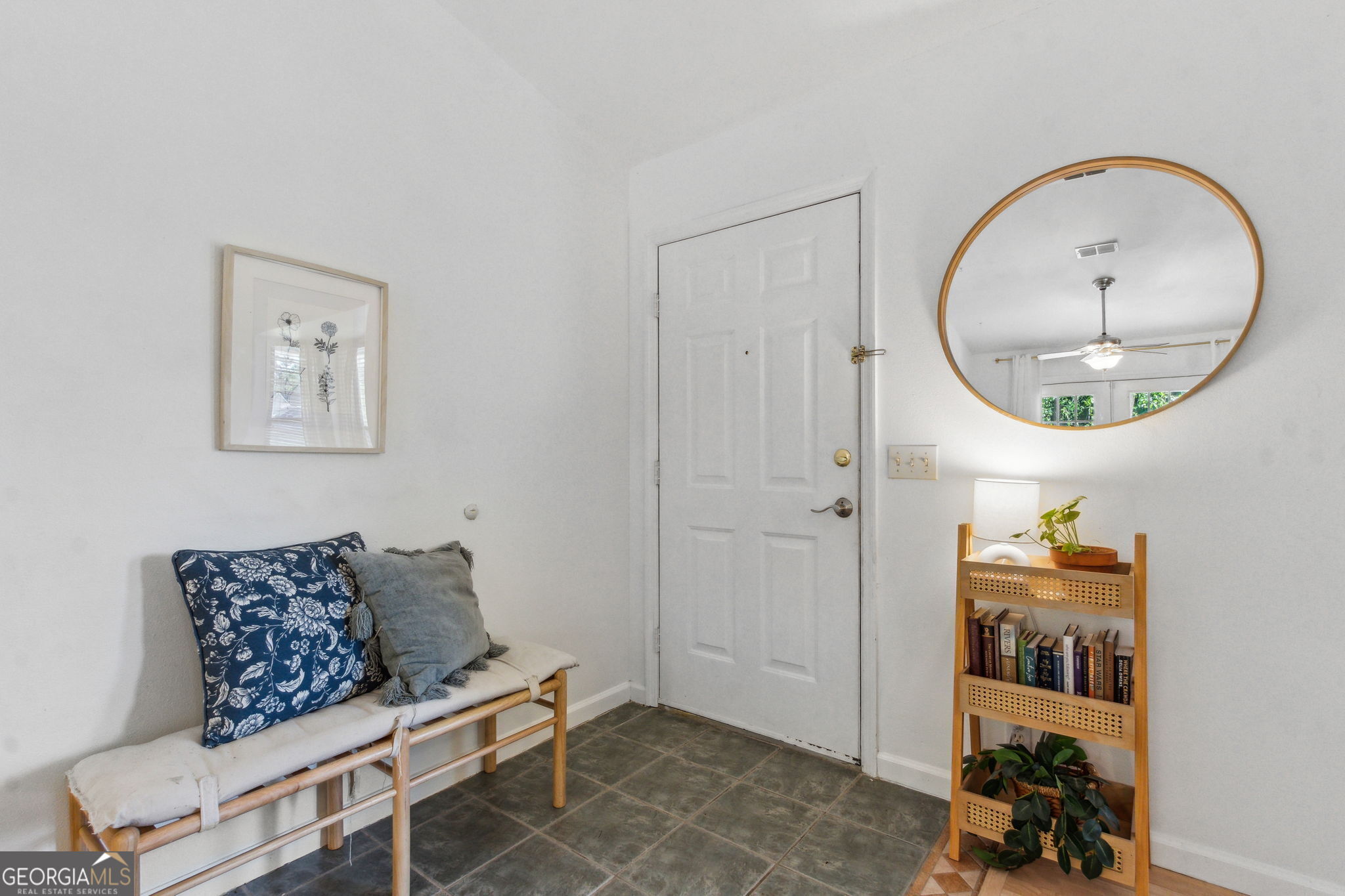 333 Dogwood CT