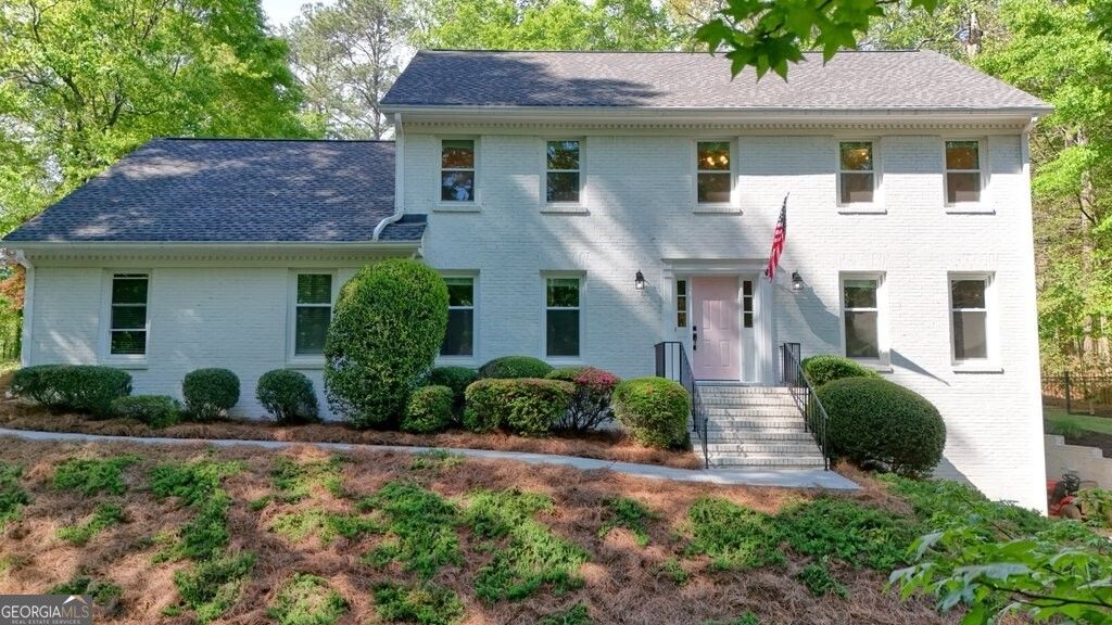 Photo of 1075 Willow Bend, Roswell, GA 30075 (MLS # 10732068)