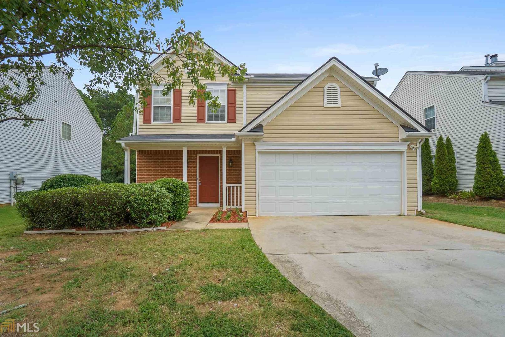 New Roof! New Carpet & Fresh Paint! This Beautiful Home Is "Move In" Ready! Lovingly Maintained, This Home Features Nice Size Rooms, Neutral Color Paint, Eat in Kitchen, Owners Suite & Exterior Patio. Nice Size, Level Backyard, 2 Car Garage and Nice Level Lot. Swim/Tennis Community w/ Homeowners Association. Call Today For a Showing! Don't Miss This Home!