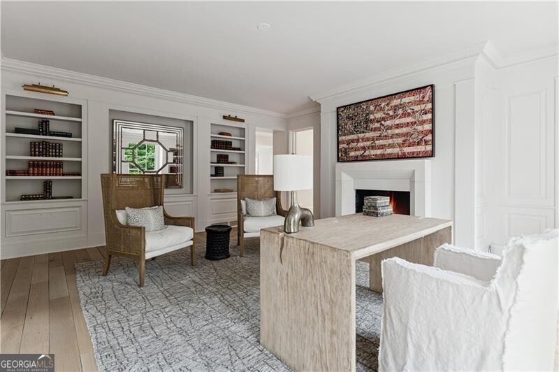 Tuxedo Park - Residential