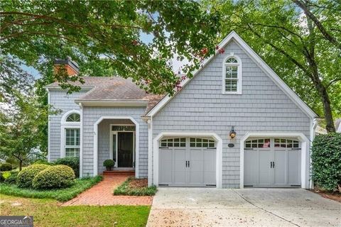 Photo of 1585 Spinnaker Drive, Alpharetta, GA 30005 (MLS # 10643391)
