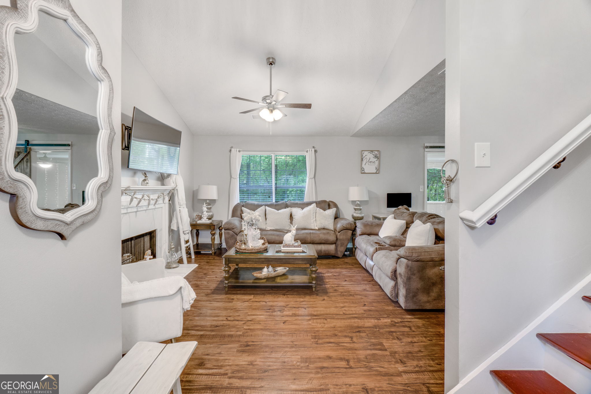 1029 MEGAN CT