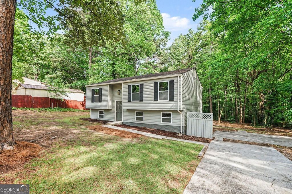 Photo of 3524 Exeter Court, Snellville, GA 30039 (MLS # 10773270)