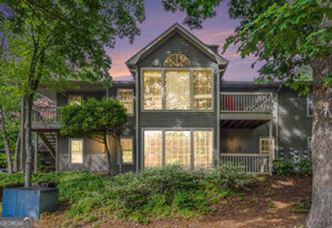 2105 Country Park DR SE Smyrna GA 30080