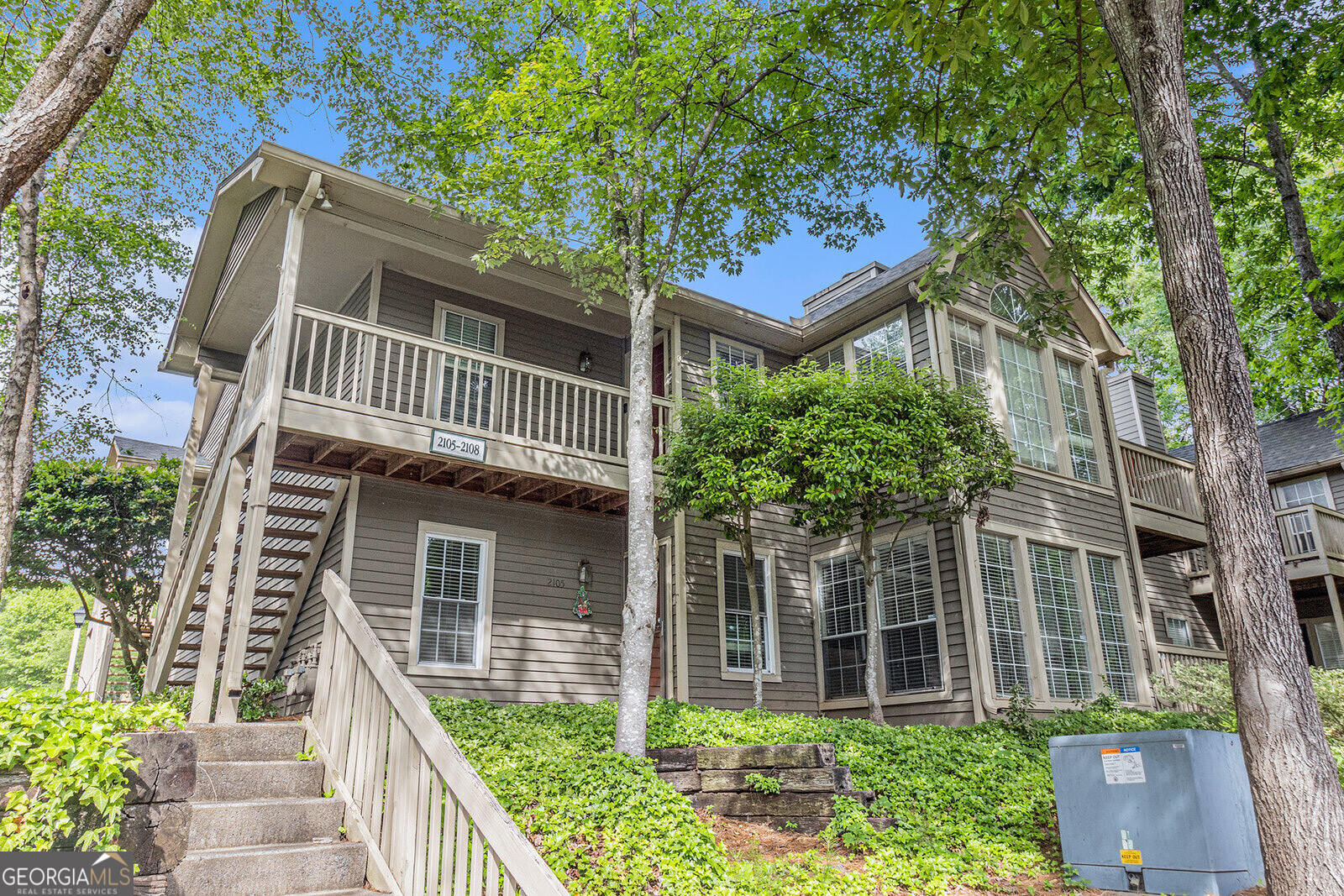 2105 Country Park DR SE
