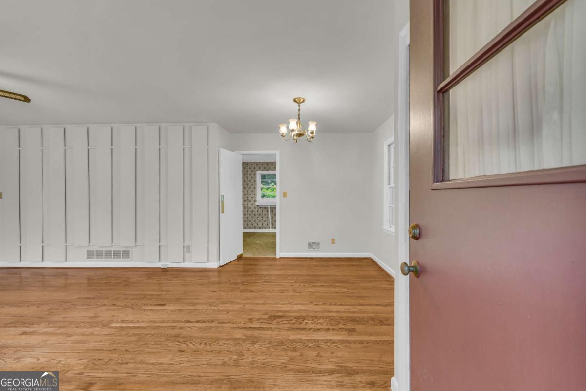411 College CIR
