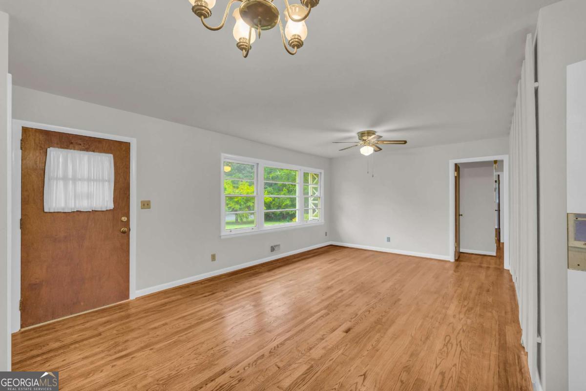 411 College CIR