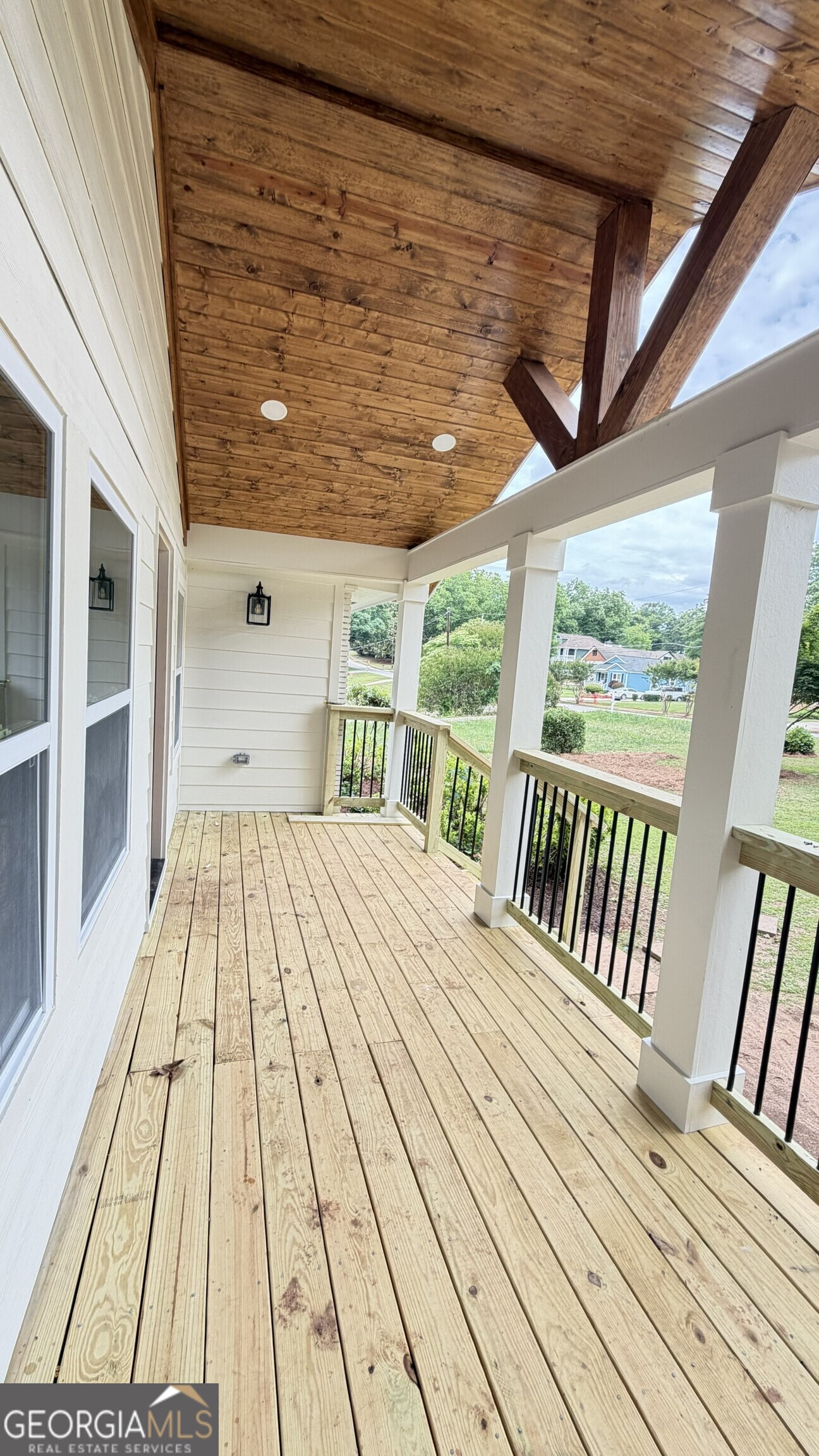 3491 Maplehurst DR