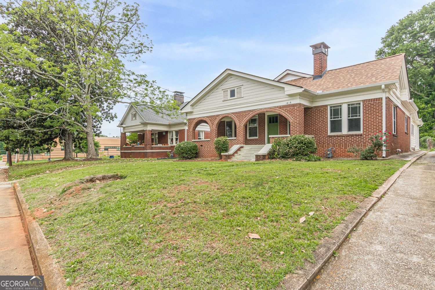 1415 Jefferson AVE