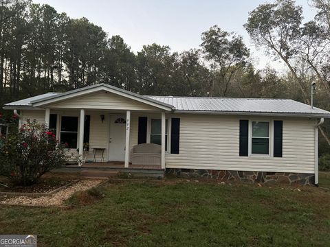 A home in Newnan