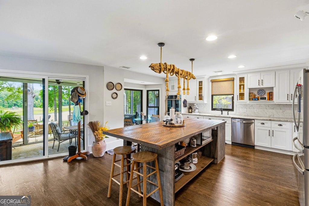 Photo of 6475 Bryant Drive, Gainesville, GA 30506 (MLS # 10794286)