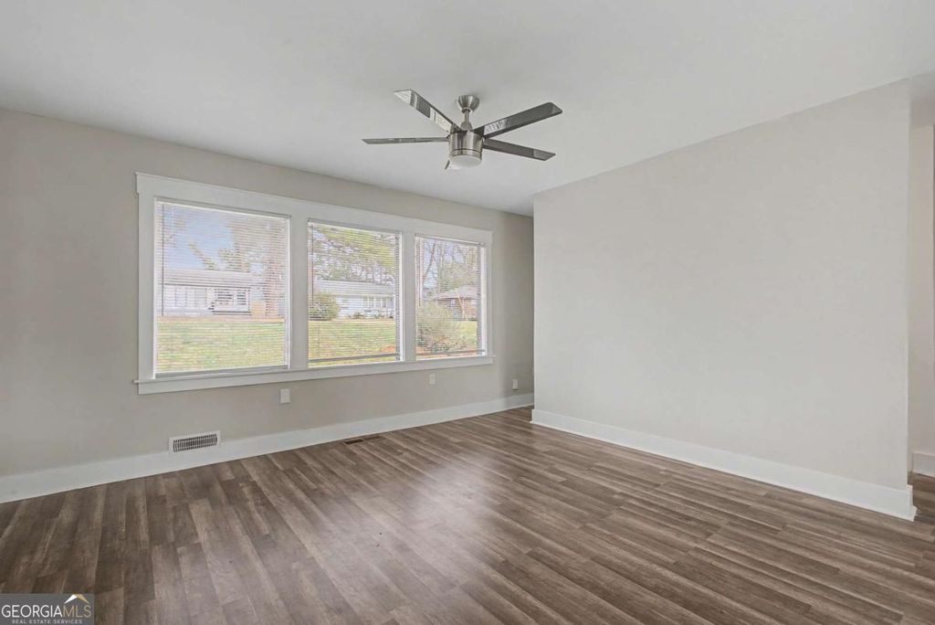 Photo of 2835 Laguna Drive, Decatur, GA 30032 (MLS # 10696376)