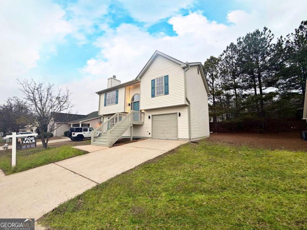 Photo of 7027 Biscayne Boulevard, Rex, GA 30273 (MLS # 10669875)