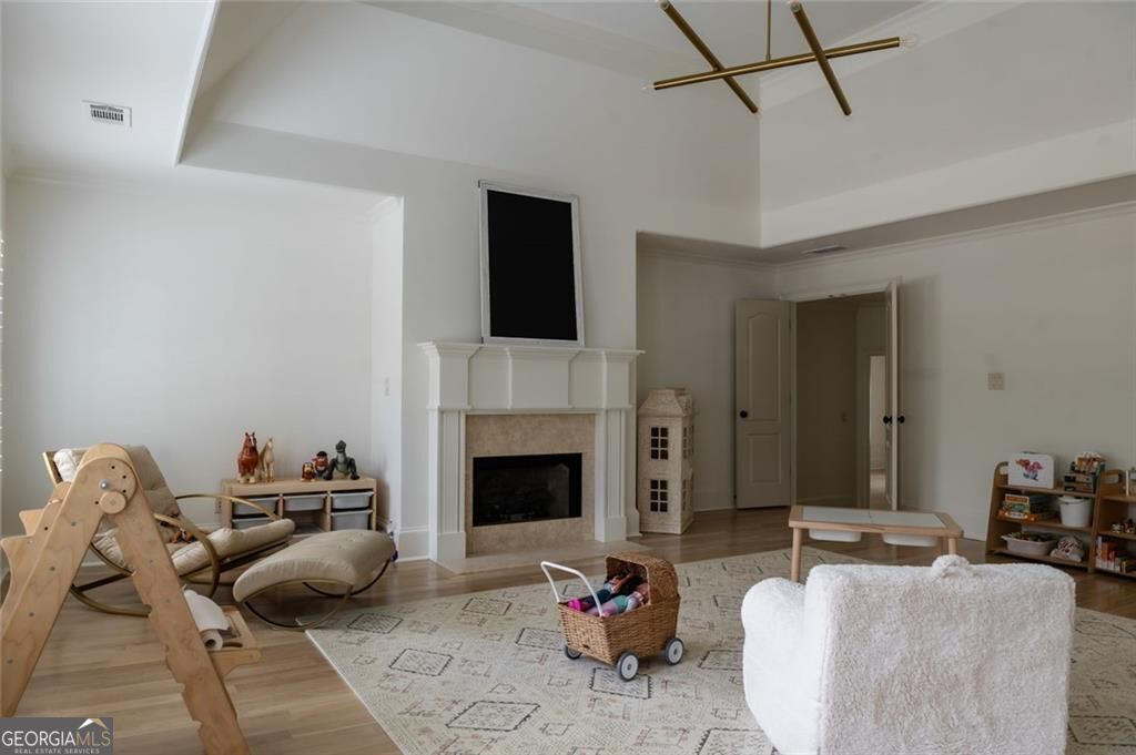 Crabapple Estates - Residential