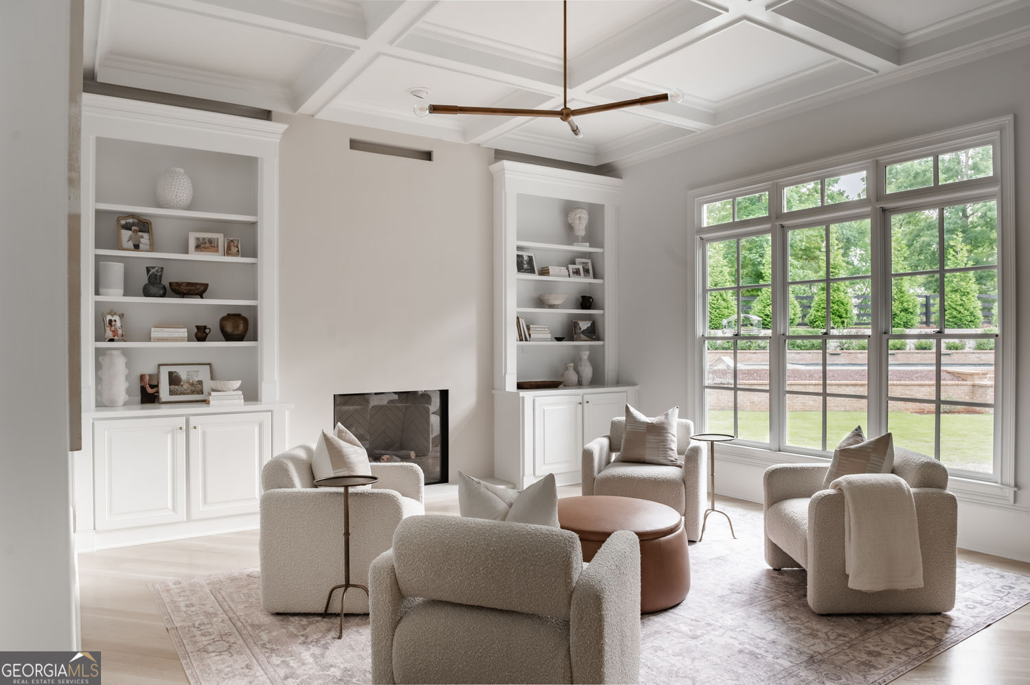 Alpharetta, Georgia 30004, United States, 5 Bedrooms Bedrooms, ,6 BathroomsBathrooms,Residential,Active,222931