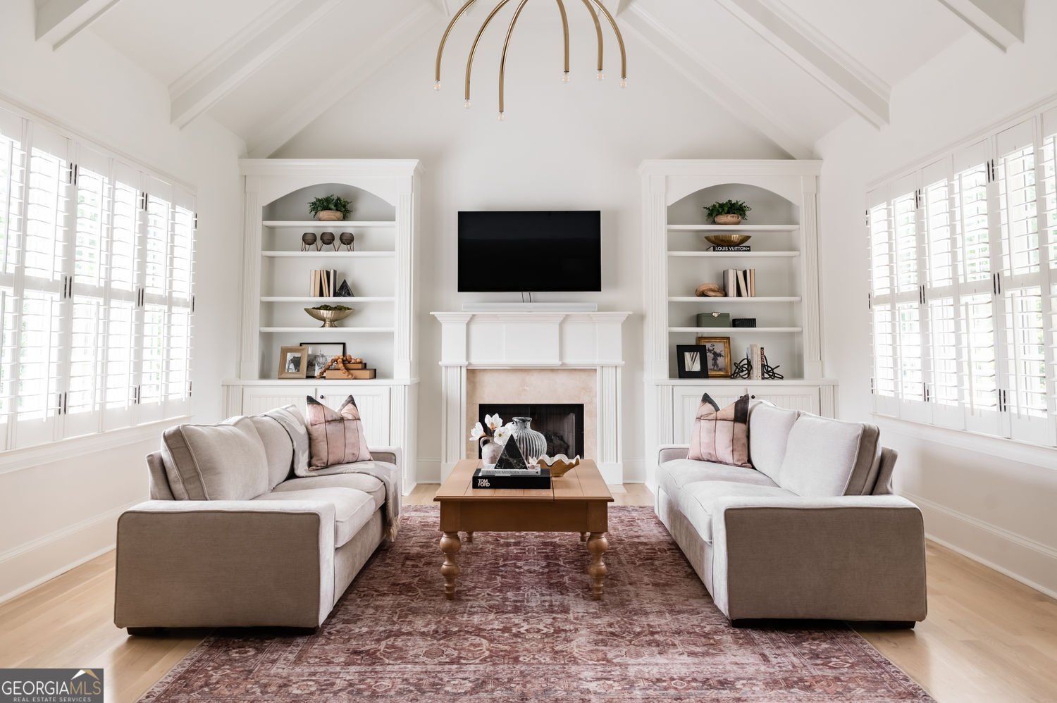 Alpharetta, Georgia 30004, United States, 5 Bedrooms Bedrooms, ,6 BathroomsBathrooms,Residential,Active,222931