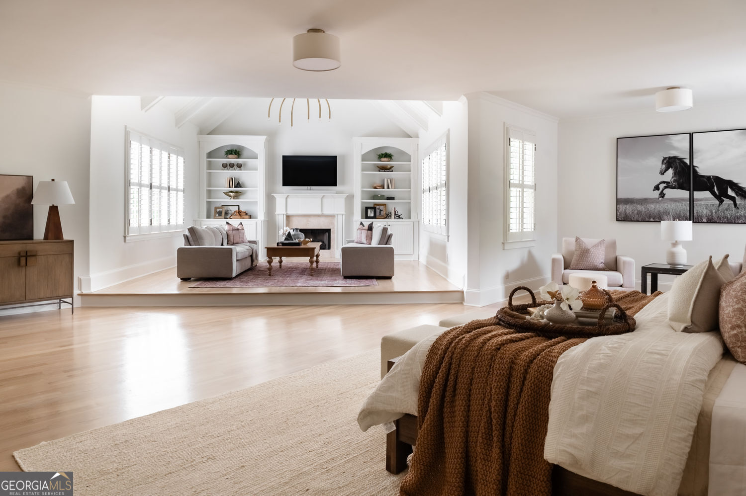 Alpharetta, Georgia 30004, United States, 5 Bedrooms Bedrooms, ,6 BathroomsBathrooms,Residential,Active,222931