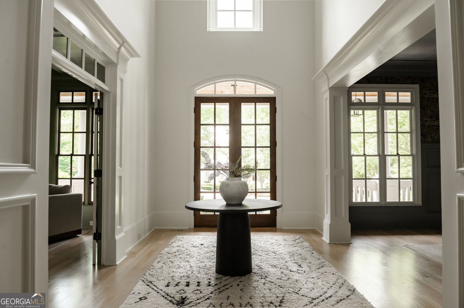 Alpharetta, Georgia 30004, United States, 5 Bedrooms Bedrooms, ,6 BathroomsBathrooms,Residential,Active,222931