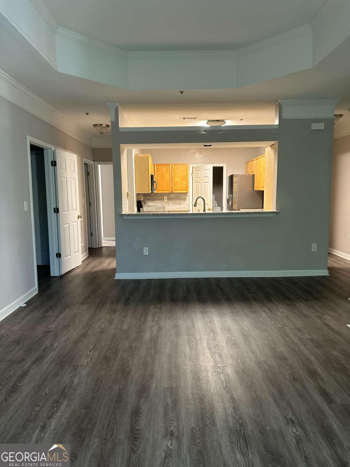 232 Edinburgh CT