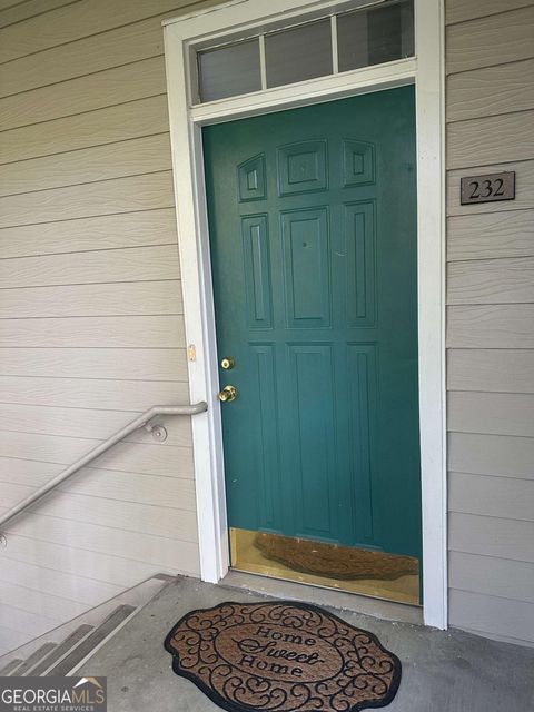 232 Edinburgh CT Alpharetta GA 30004