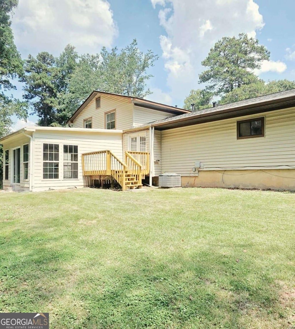 Photo of 2514 Rhoanoke Drive, Duluth, GA 30096 (MLS # 10839766)