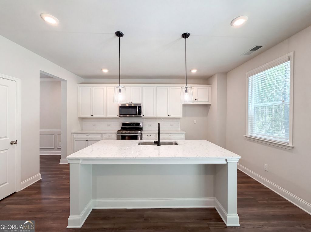 Photo of 63 Zimmer Woods Crossing, Dallas, GA 30132 (MLS # 10736073)