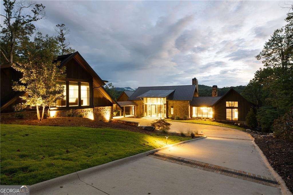 Photo of 725 Rocky Point Drive, Morganton, GA 30560 (MLS # 10700677)