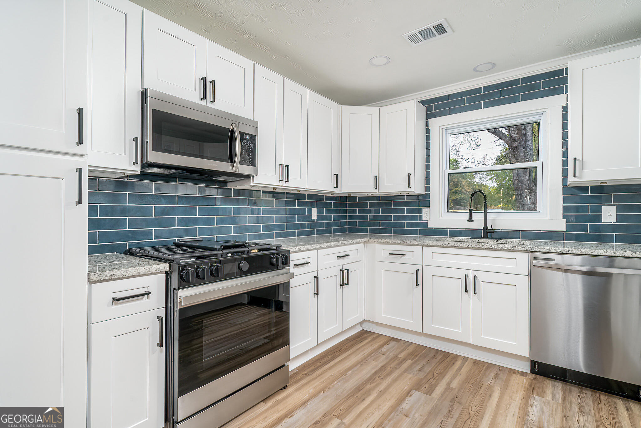 4601 Cedar Brook DR SE