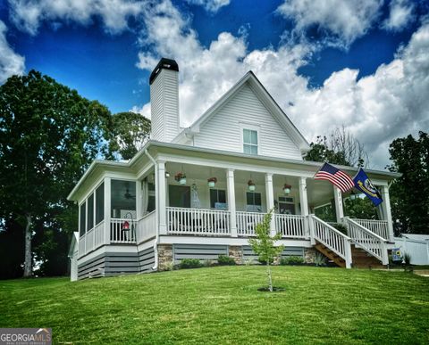 Single Family Residence in Cleveland GA 221 Underwood Street.jpg