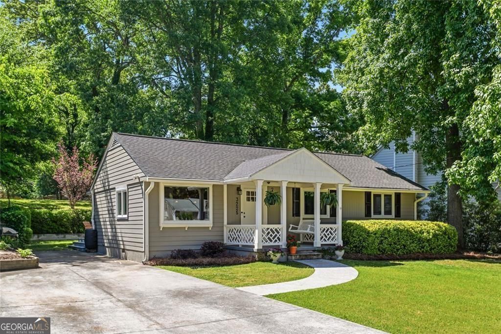 3225 Caldwell RD NE