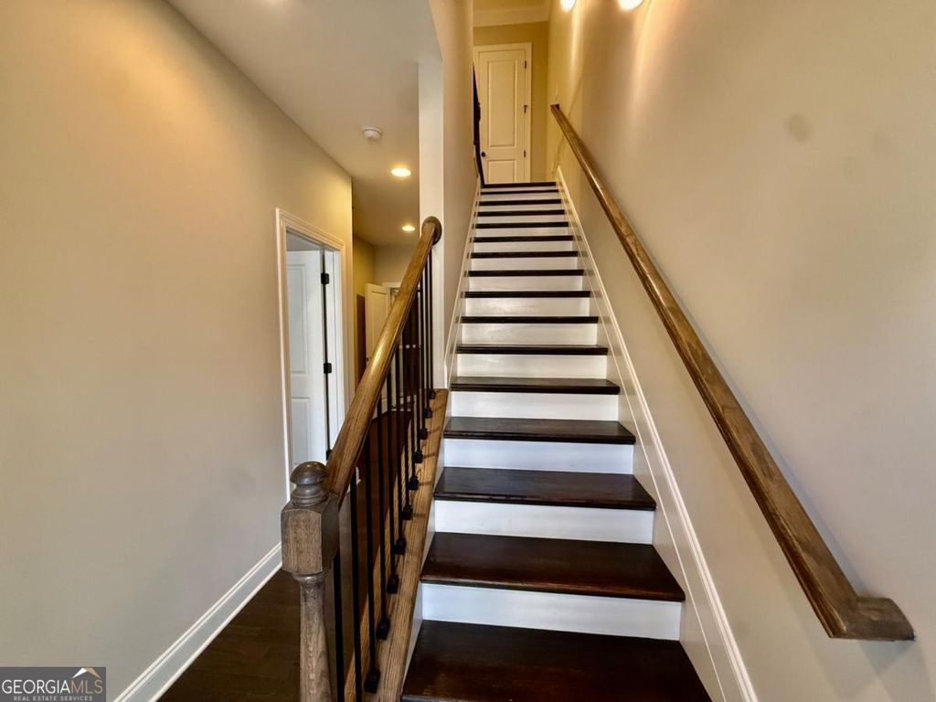 Photo of 1597 Aldworth Place SE, Atlanta, GA 30339 (MLS # 10768715)