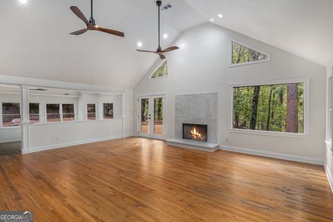 535 Emerald PKWY Sugar Hill GA 30518