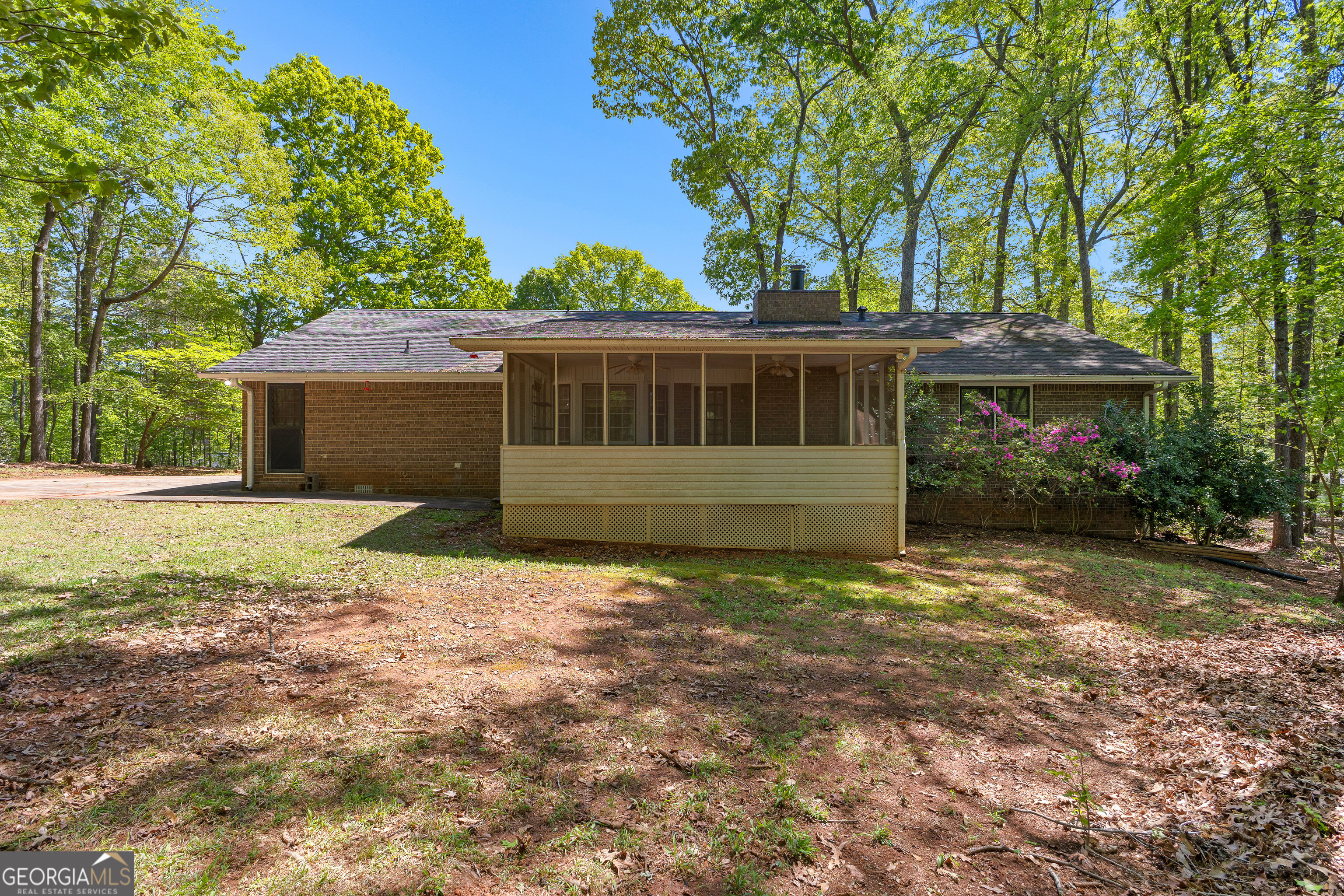 Fayetteville, Georgia 30215, United States, 3 Bedrooms Bedrooms, ,2 BathroomsBathrooms,Residential,Pending,110936