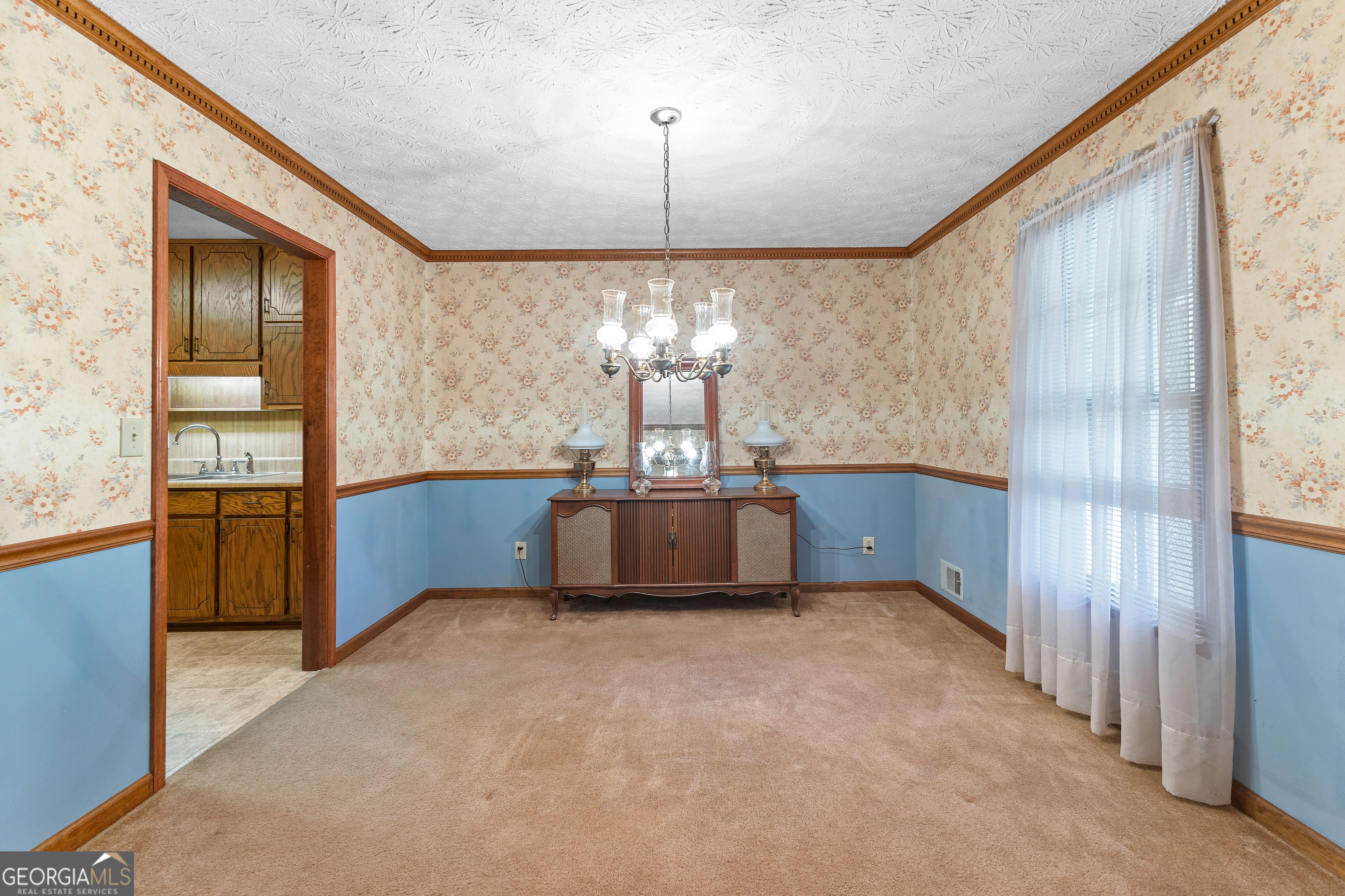 Fayetteville, Georgia 30215, United States, 3 Bedrooms Bedrooms, ,2 BathroomsBathrooms,Residential,Pending,110936