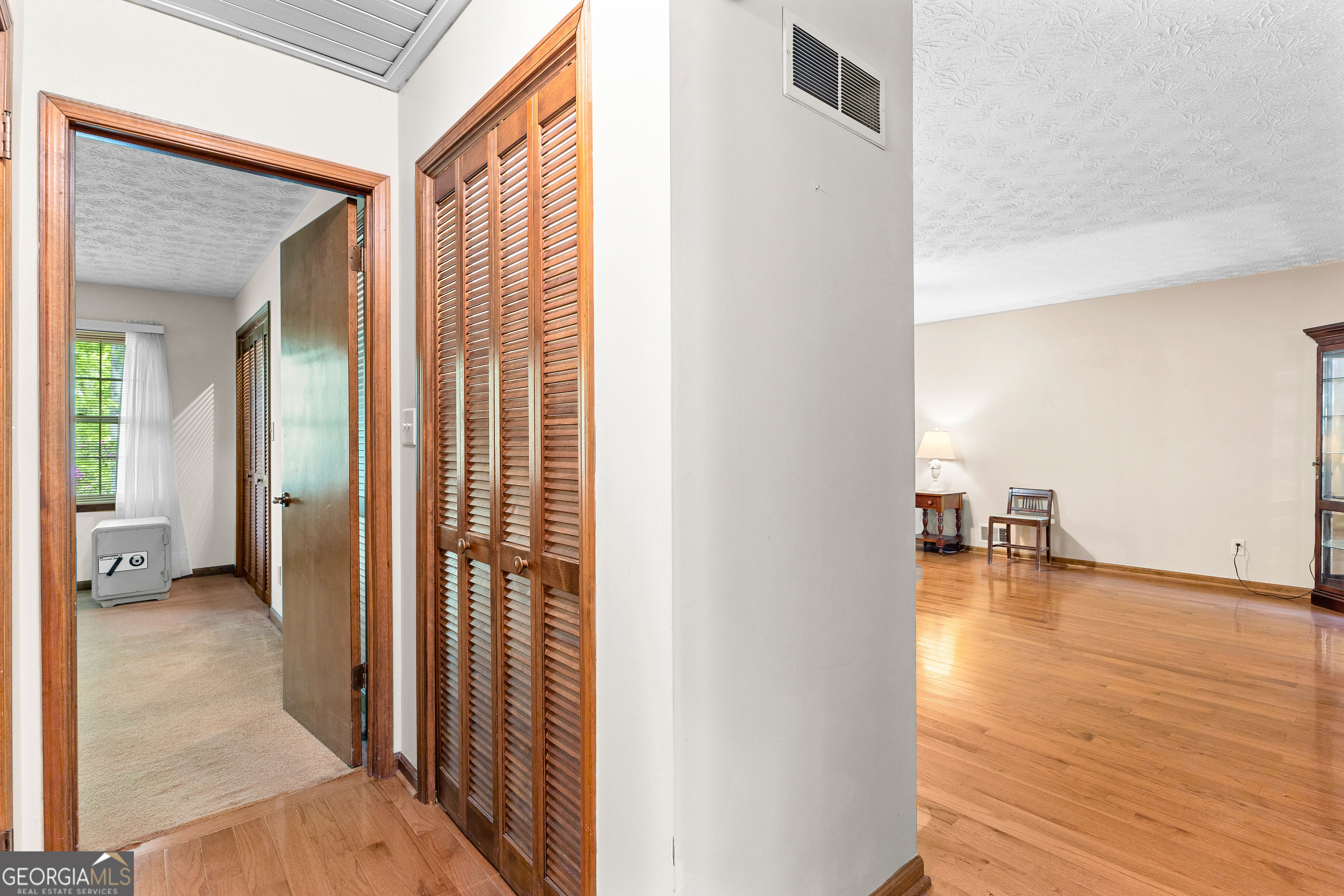 Fayetteville, Georgia 30215, United States, 3 Bedrooms Bedrooms, ,2 BathroomsBathrooms,Residential,Pending,110936