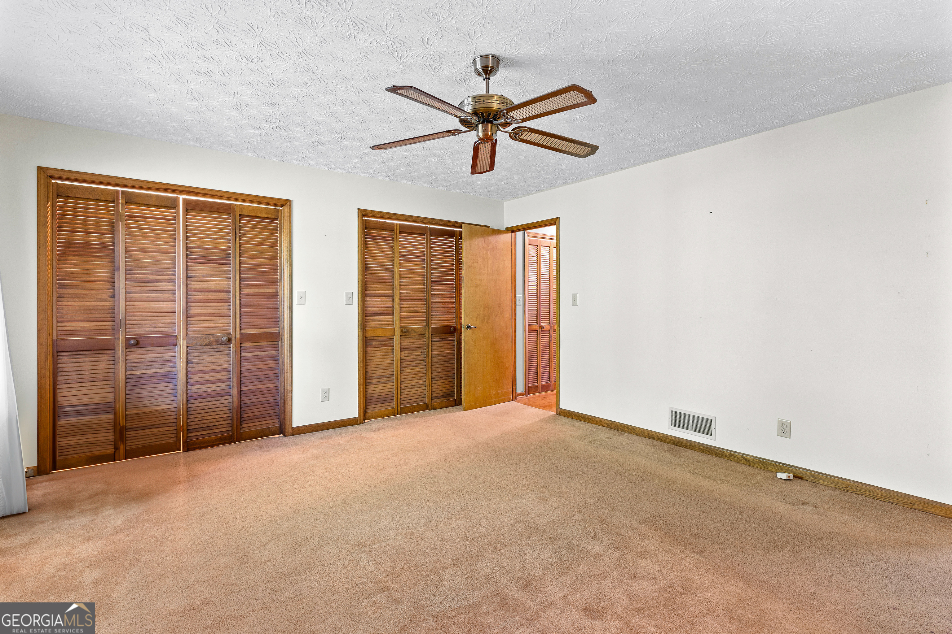 Fayetteville, Georgia 30215, United States, 3 Bedrooms Bedrooms, ,2 BathroomsBathrooms,Residential,Pending,110936