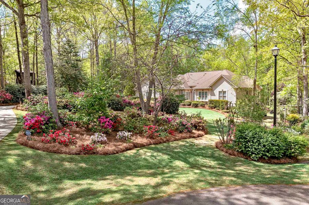Photo of 215 Oakwood Lakes Drive, Hampton, GA 30228 (MLS # 10780884)