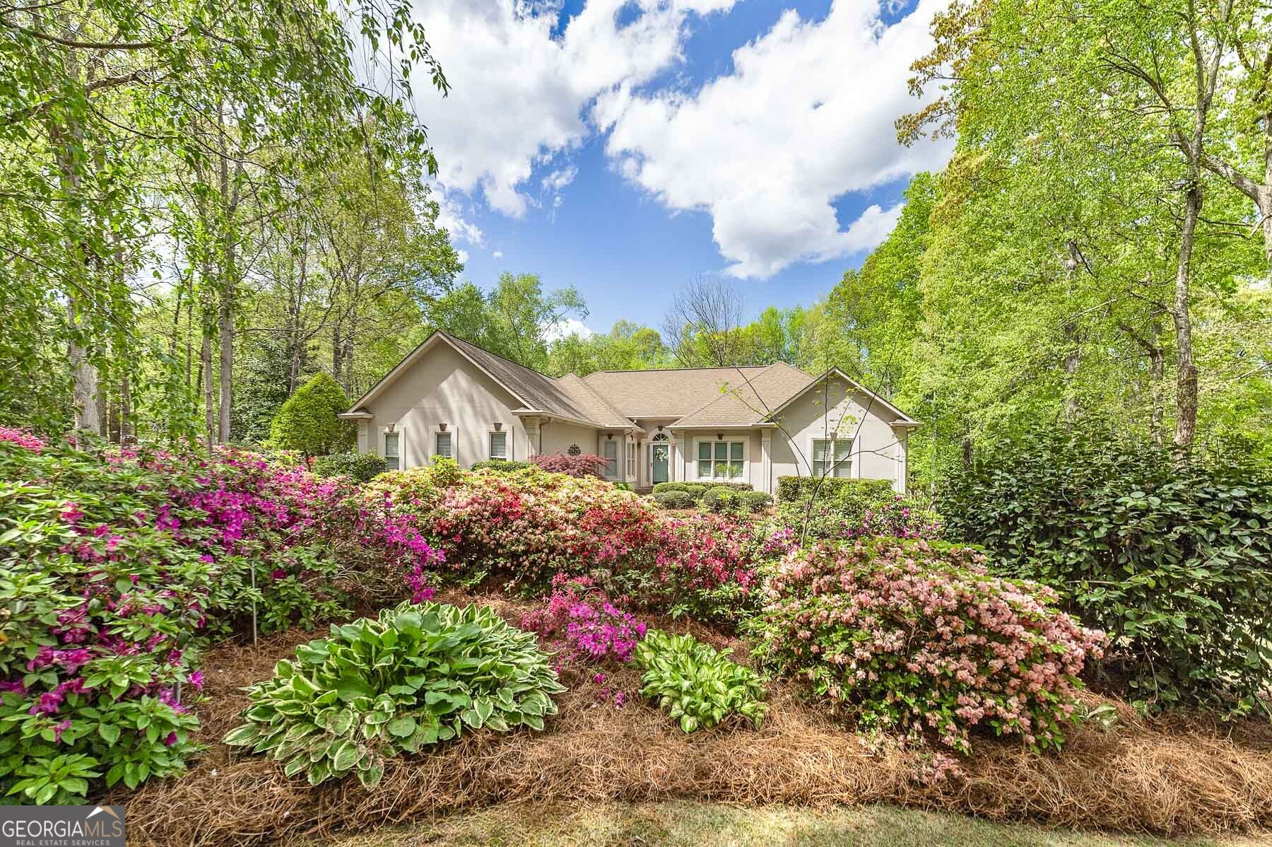 215 Oakwood Lakes DR