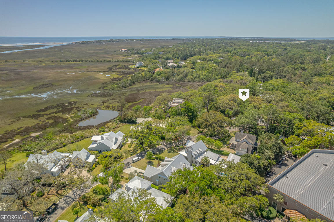 20 Frederica Oaks LN