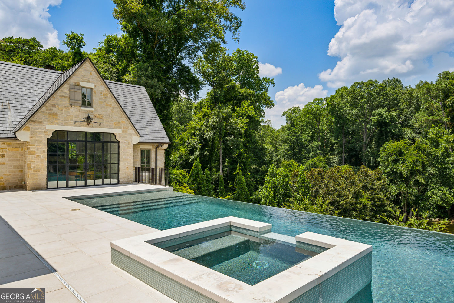 Sandy Springs, Georgia 30327, United States, 7 Bedrooms Bedrooms, ,10 BathroomsBathrooms,Residential,Active,171672