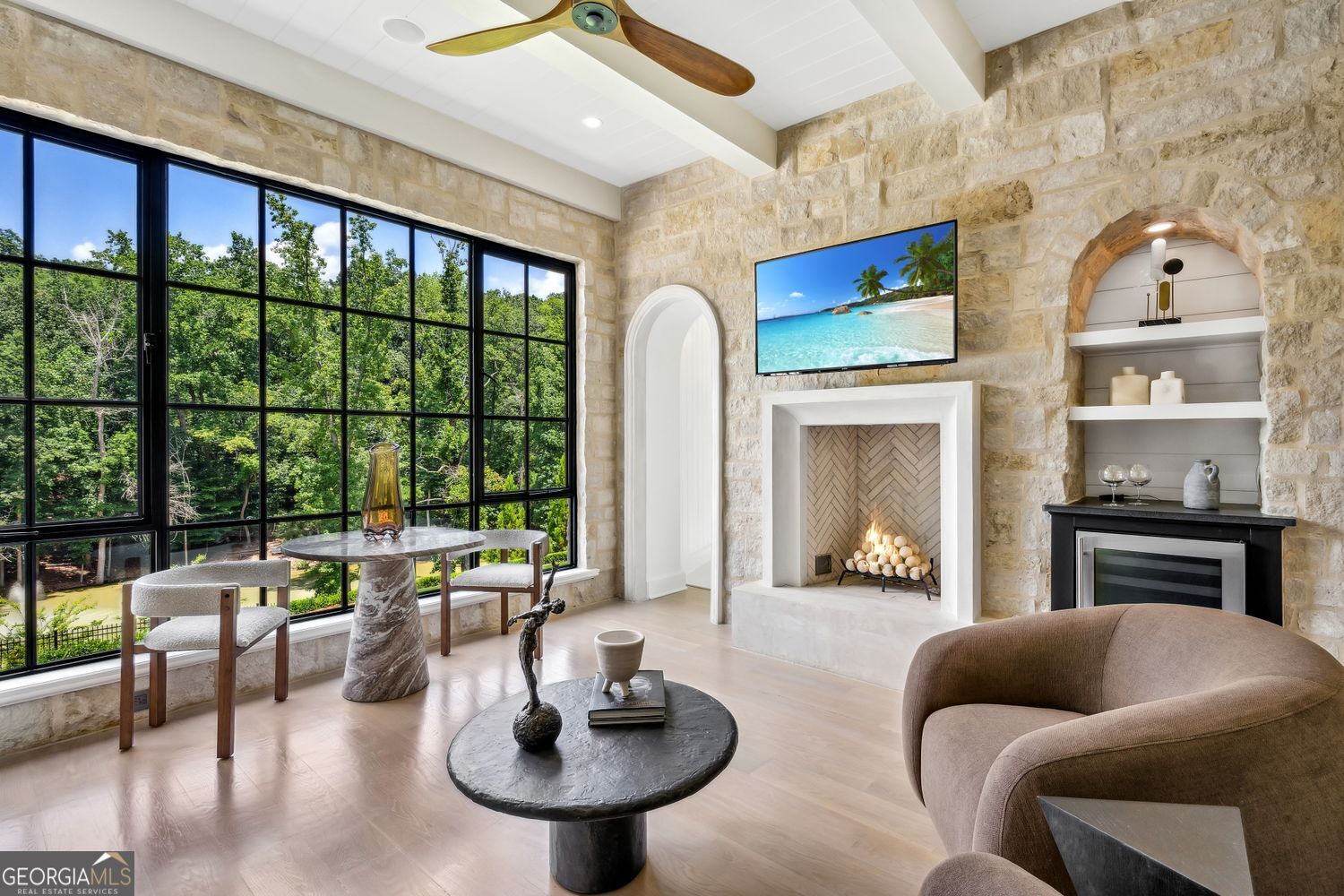 Sandy Springs, Georgia 30327, United States, 7 Bedrooms Bedrooms, ,10 BathroomsBathrooms,Residential,Active,171672