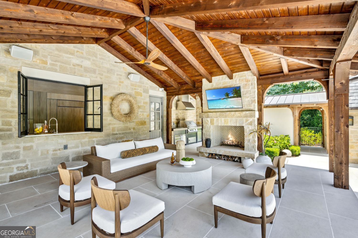 Sandy Springs, Georgia 30327, United States, 7 Bedrooms Bedrooms, ,10 BathroomsBathrooms,Residential,Active,171672