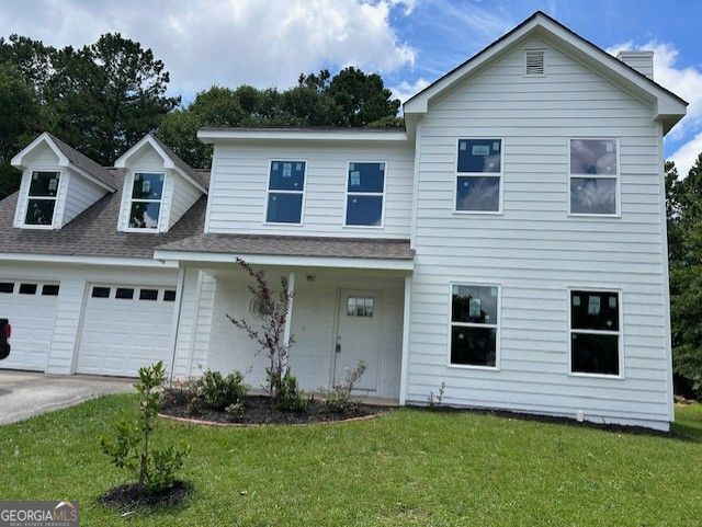Very nicely remodeled home, nothing to do but move into this lovely home. .Everything is brand new, Roof, Windows, Doors, Kitchen cabinets and countertops , stainless appliances, washer and dryer,, bathrooms, flooring, HVAC and Water heater .All you need is to bring your furniture and move into this great house and be home! Call today for your appointment.