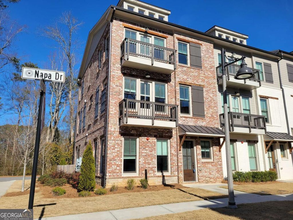 Photo of 222 Napa Dr, Woodstock, GA 30188 (MLS # 10725555)