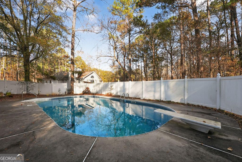 Photo of 401 The Farm Road, McDonough, GA 30252 (MLS # 10652099)